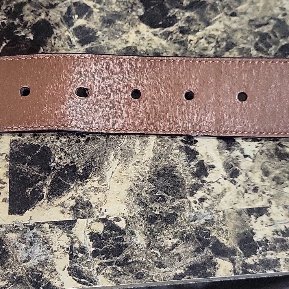Coach Reversible Black/Brown Leather Belt with Silver Buckle - Picture 4 of 5